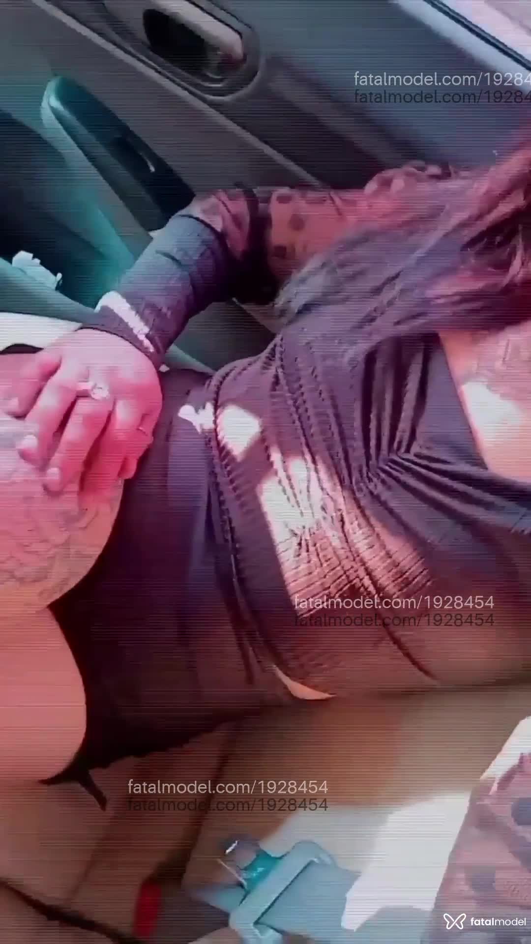Acompanhante mulher morena (o) de olhos castanhos em Curitiba - Camlla
