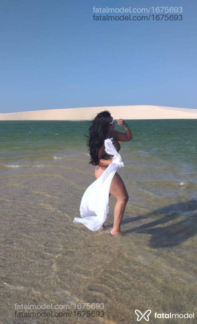 Acompanhante mulher com cabelo castanho de olhos castanhos - Ellen Barbieri Acompanhante mulher com cabelo castanho de olhos castanhos - Ellen Barbieri