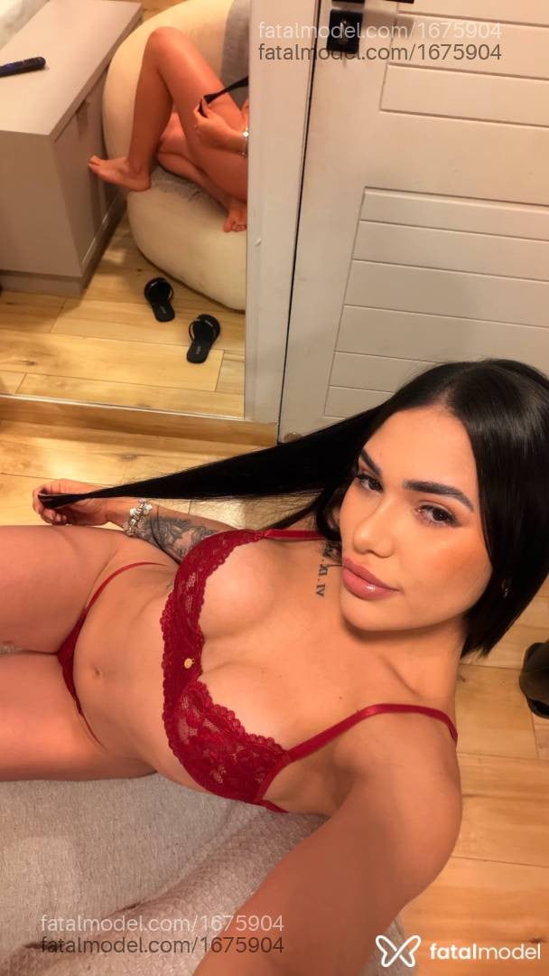 Acompanhante mulher morena (o) de olhos pretos - Alice Duarte