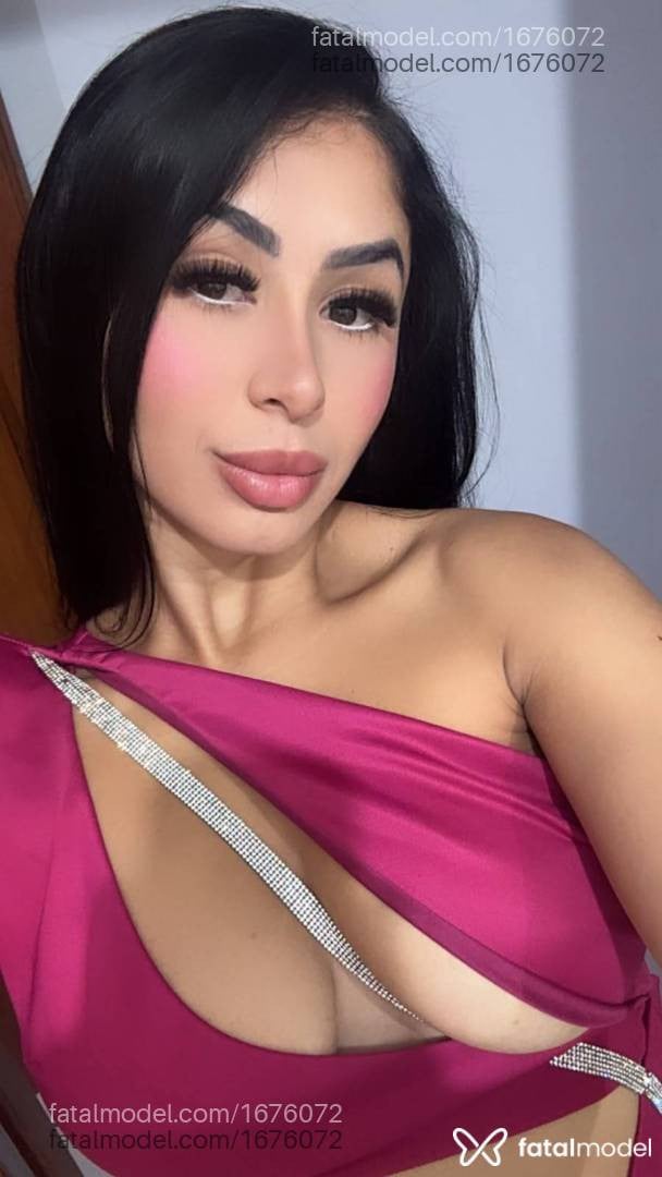 Acompanhante mulher morena (o) de olhos castanhos - Lara Menezes
