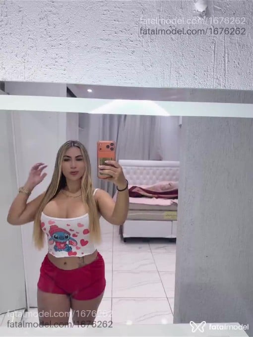 Acompanhante mulher morena (o) de olhos castanhos em São Pedro da Aldeia Acompanhante mulher morena (o) de olhos castanhos em São Pedro da Aldeia - Larissa