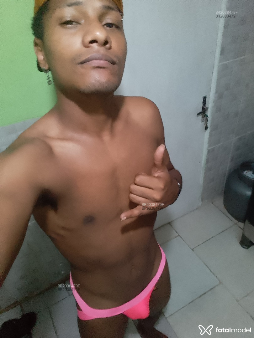 Acompanhante homem morena (o) de olhos pretos em Porto Alegre - Bryellzinho