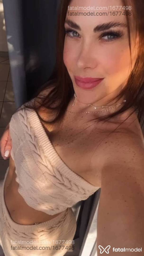 Acompanhante mulher morena (o) de olhos azuis em Ituporanga - Ellen Millano