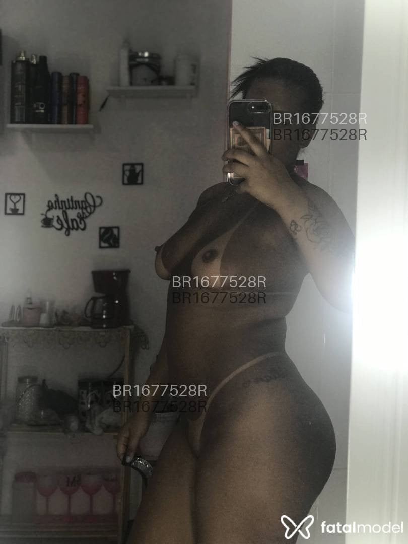 Acompanhante mulher ruiva (o) de olhos castanhos em Rio de Janeiro - Morenaalu