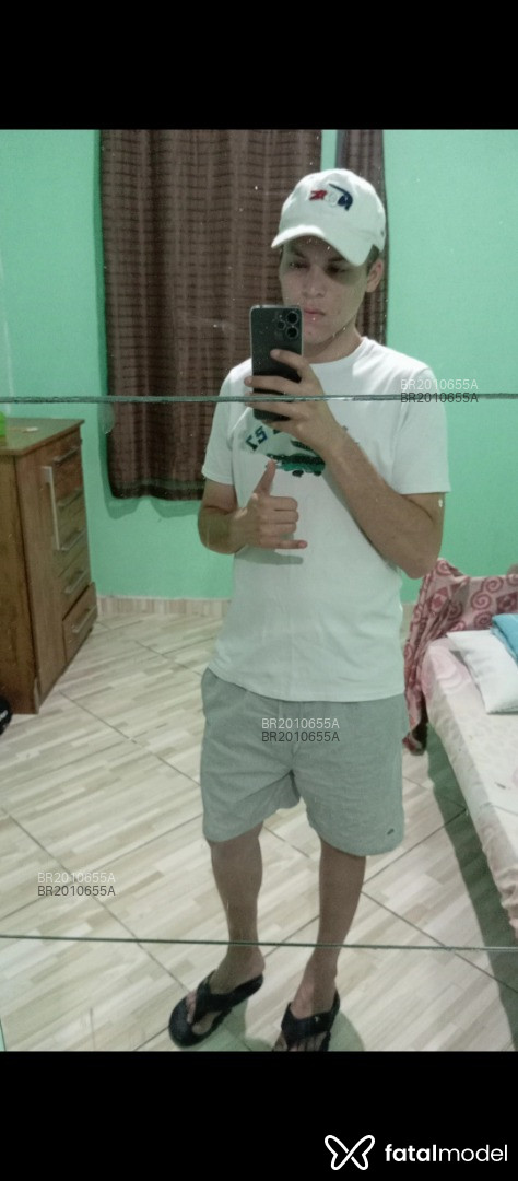 Acompanhante homem loira (o) de olhos verdes em Jundiaí Acompanhante homem loira (o) de olhos verdes em Jundiaí - Gustavo