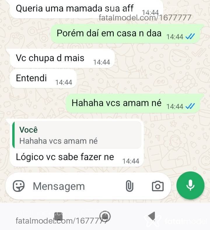 Acompanhante mulher trans morena (o) de olhos castanhos - Alice