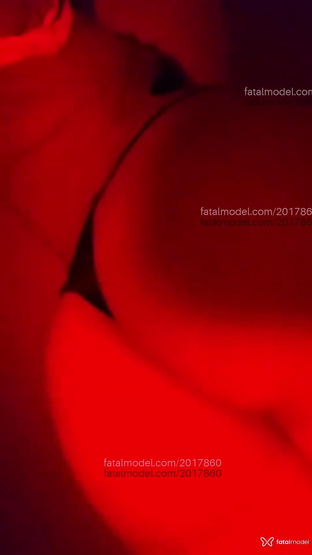 Acompanhante mulher morena (o) de olhos castanhos em São Paulo Acompanhante mulher morena (o) de olhos castanhos em São Paulo - Camila