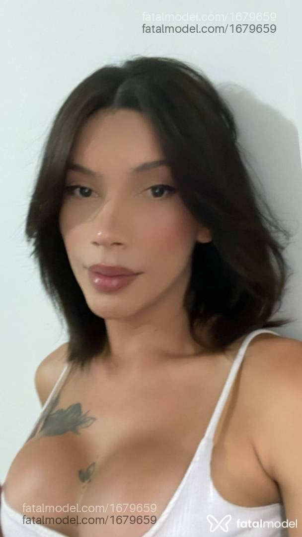 Acompanhante mulher trans com cabelo castanho de olhos castanhos em Fernandópolis - AngeltGirl