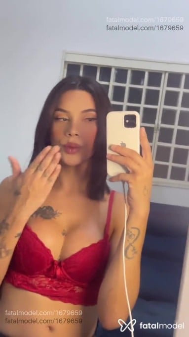 Acompanhante mulher trans com cabelo castanho de olhos castanhos em Fernandópolis - AngeltGirl