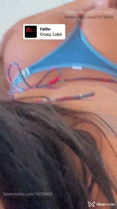 Acompanhante mulher com cabelo castanho de olhos castanhos - Julinha Acompanhante mulher com cabelo castanho de olhos castanhos - Julinha