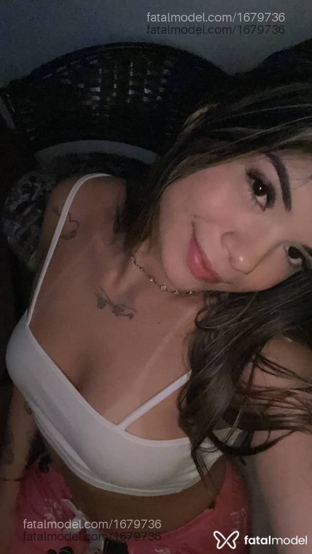 Acompanhante mulher morena (o) de olhos castanhos - Bruna Ferrari