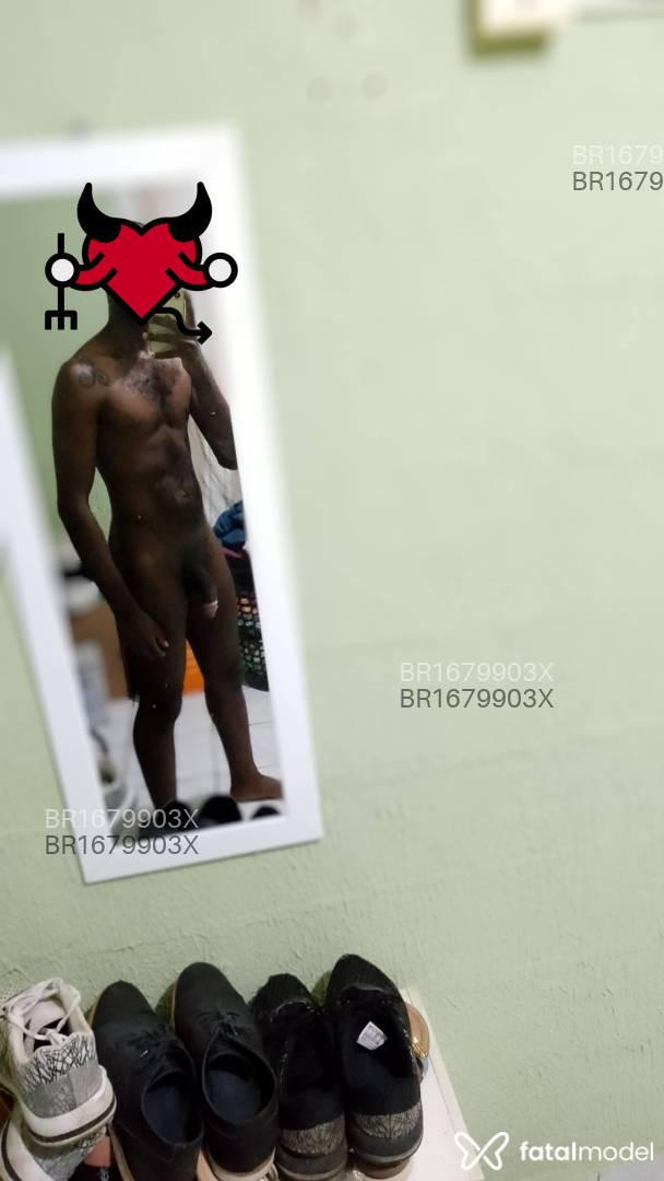 Acompanhante homem morena (o) de olhos pretos em Presidente Prudente Acompanhante homem morena (o) de olhos pretos em Presidente Prudente - EbanusMassagem