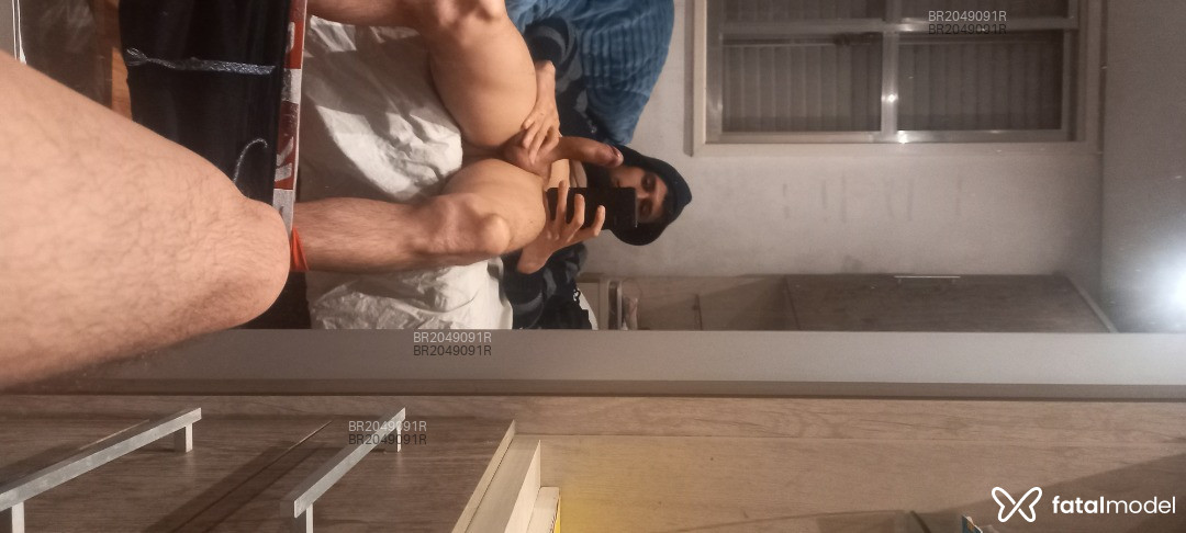 Acompanhante homem com cabelo castanho de olhos pretos em Porto Alegre - Alex Jung