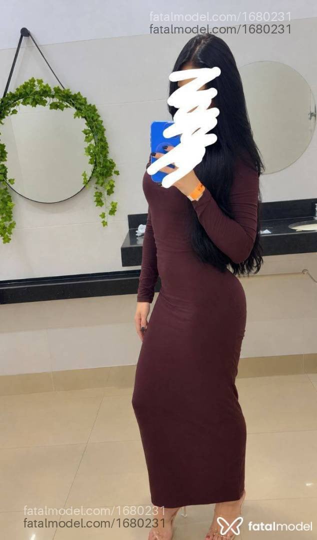 Acompanhante mulher morena (o) de olhos pretos - Thaysa