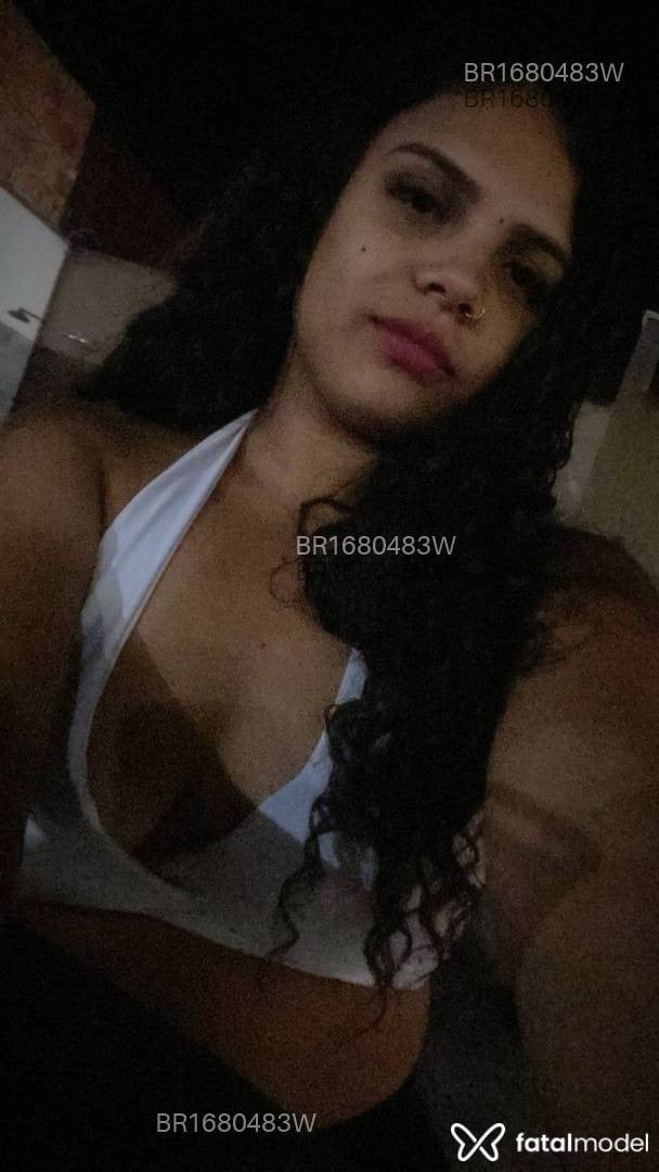 Acompanhante mulher morena (o) de olhos castanhos em São José do Rio Preto Acompanhante mulher morena (o) de olhos castanhos em São José do Rio Preto - Carol Santana