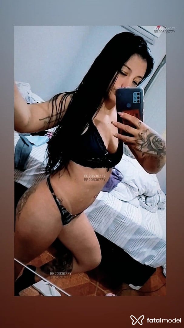 Acompanhante mulher morena (o) de olhos pretos em São Paulo Acompanhante mulher morena (o) de olhos pretos em São Paulo - Monique