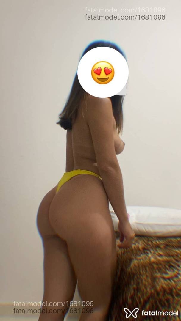 Acompanhante mulher com cabelo castanho de olhos castanhos - Rita