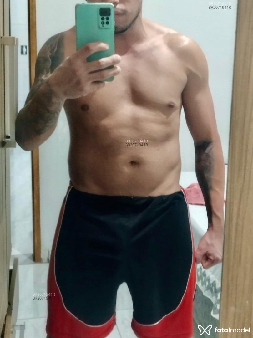 Acompanhante homem morena (o) de olhos castanhos em Hortolândia - Fernando Lima
