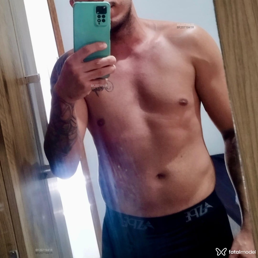 Acompanhante homem morena (o) de olhos castanhos em Hortolândia - Fernando Lima