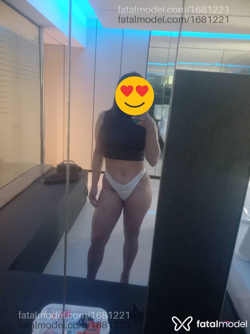 Acompanhante mulher morena (o) de olhos castanhos - Thayna