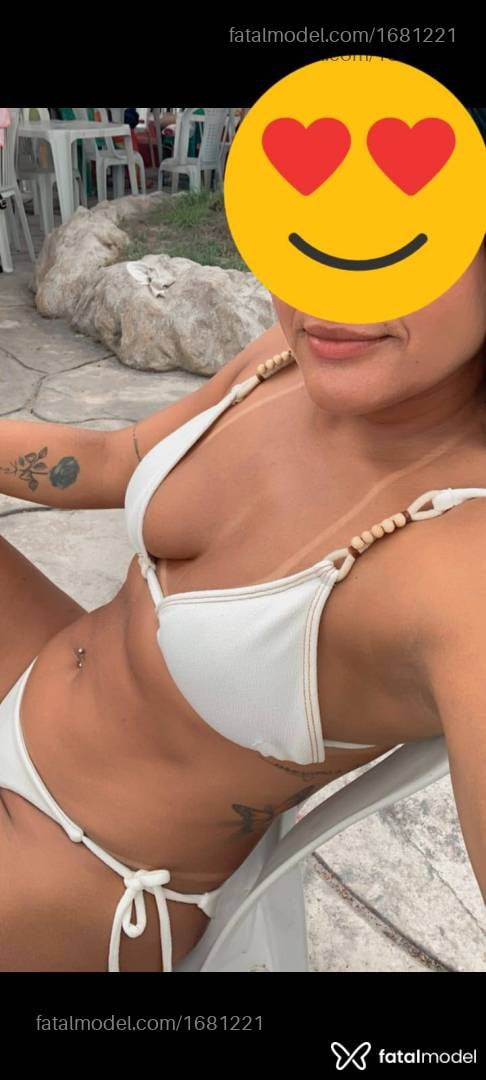 Acompanhante mulher morena (o) de olhos castanhos - Thayna