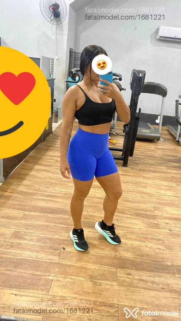 Acompanhante mulher morena (o) de olhos castanhos - Thayna