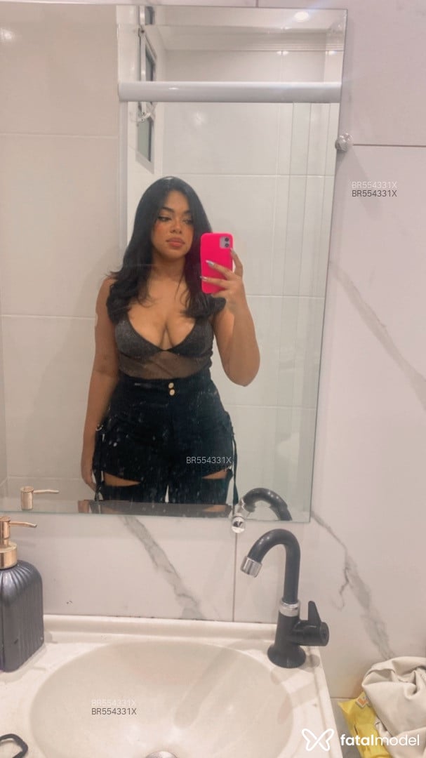 Acompanhante mulher morena (o) de olhos mel - Bianca Ferri