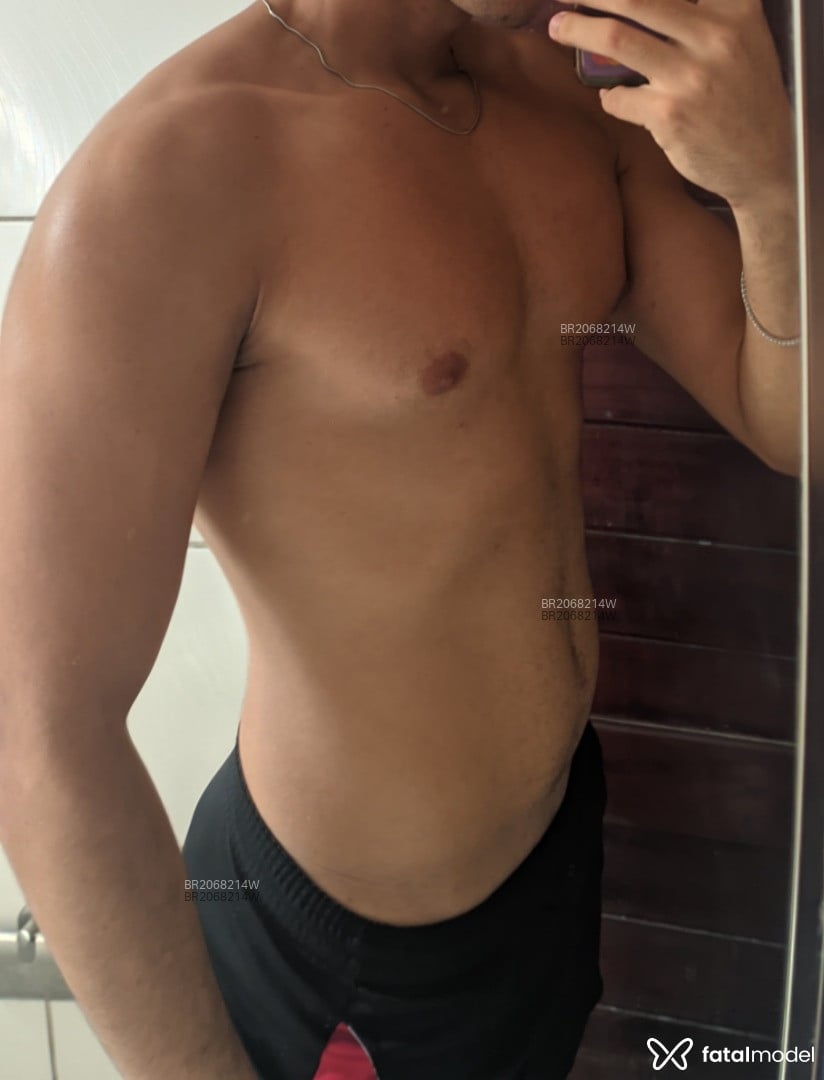 Acompanhante homem morena (o) de olhos castanhos em Fortaleza - Raffa