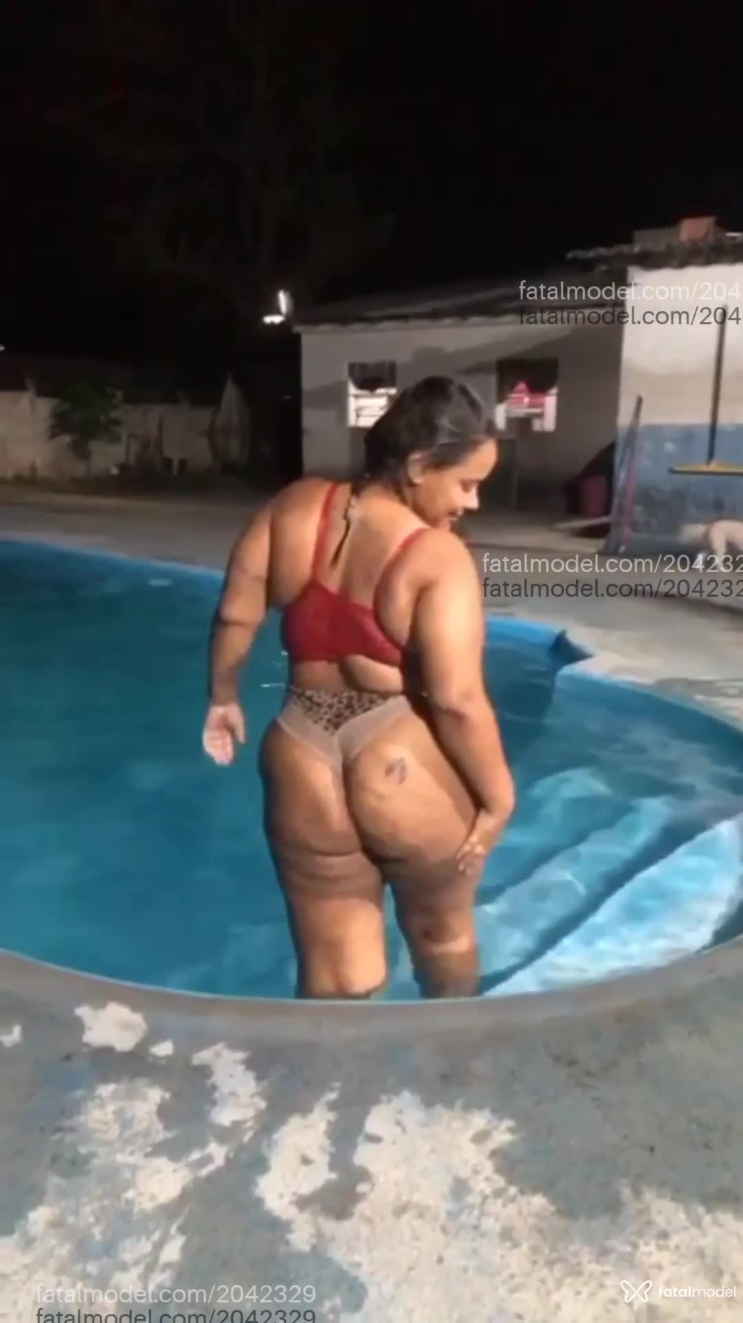 Acompanhante mulher loira (o) de olhos castanhos em Itaúna Acompanhante mulher loira (o) de olhos castanhos em Itaúna - Melzinhaa