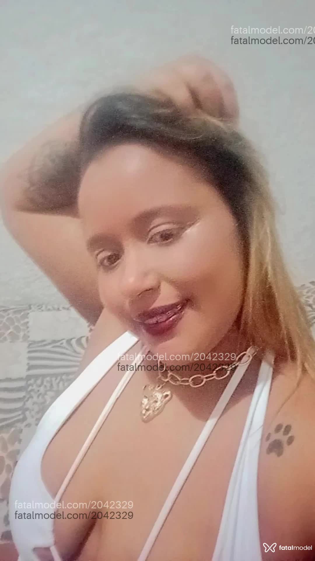 Acompanhante mulher loira (o) de olhos castanhos em Itaúna Acompanhante mulher loira (o) de olhos castanhos em Itaúna - Melzinhaa