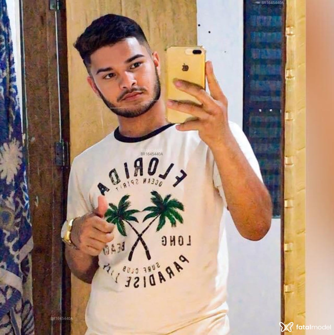 Acompanhante homem morena (o) de olhos pretos - ERICK DTO