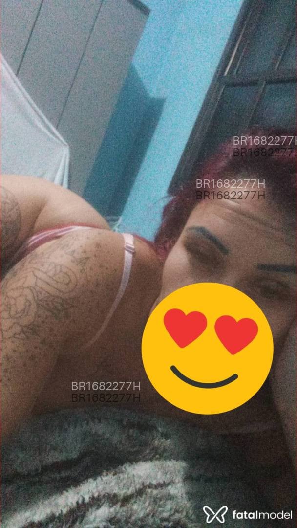 Acompanhante mulher ruiva (o) de olhos verdes em Novo Hamburgo - Jujuzinha