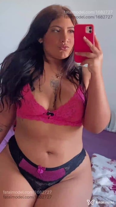Acompanhante mulher morena (o) de olhos castanhos em Santa Cruz do Sul - Camila