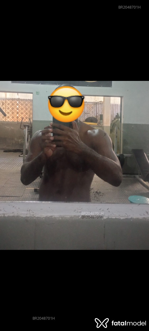 Acompanhante homem morena (o) de olhos pretos em Rio de Janeiro Acompanhante homem morena (o) de olhos pretos em Rio de Janeiro - Carlos