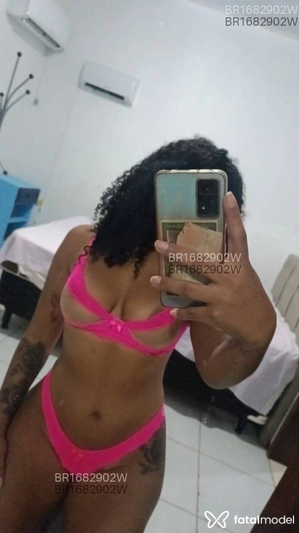 Acompanhante mulher morena (o) de olhos pretos em Passo Fundo - Samantha Medeiros