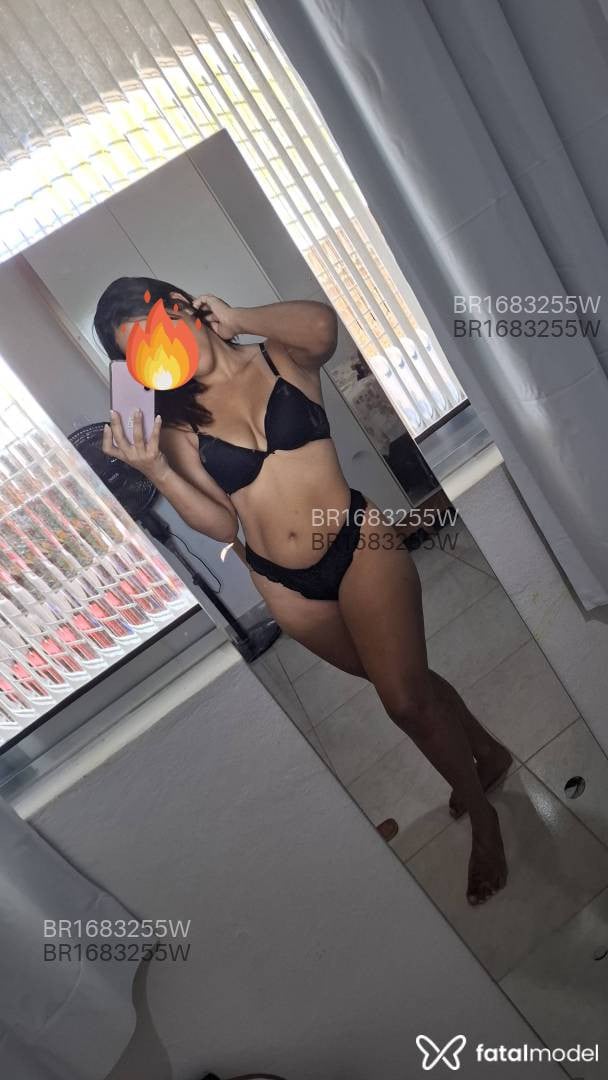 Acompanhante mulher morena (o) de olhos castanhos em Recife - Clara