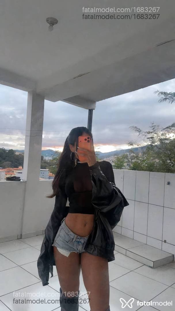 Acompanhante mulher morena (o) de olhos castanhos - Manuela Morais
