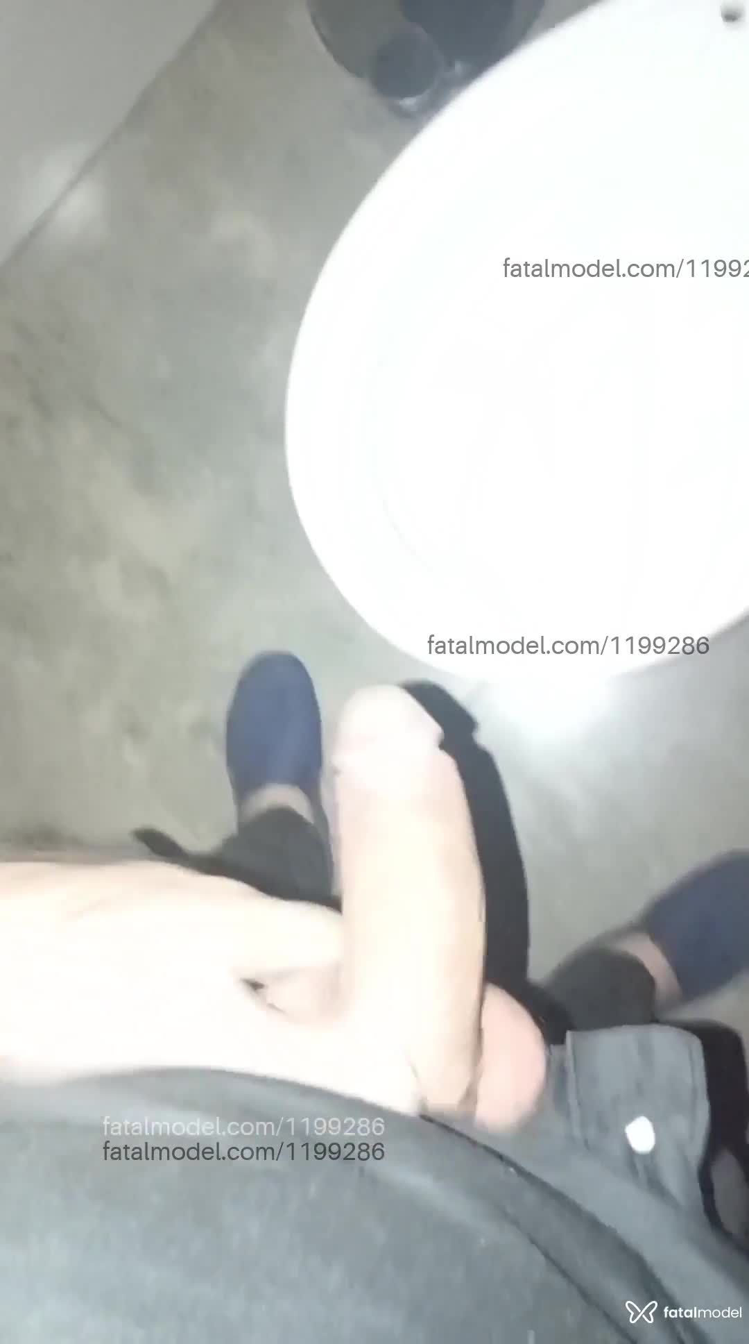 Acompanhante homem com cabelo castanho de olhos castanhos em Goiânia - Marcos