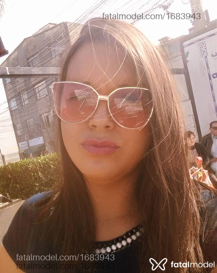 Acompanhante mulher trans morena (o) de olhos castanhos em Gravataí - Karol