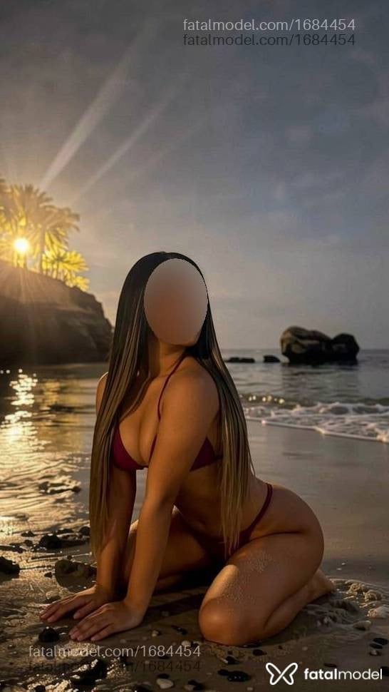 Acompanhante mulher com cabelo castanho de olhos castanhos em Novo Hamburgo - Mikaelly