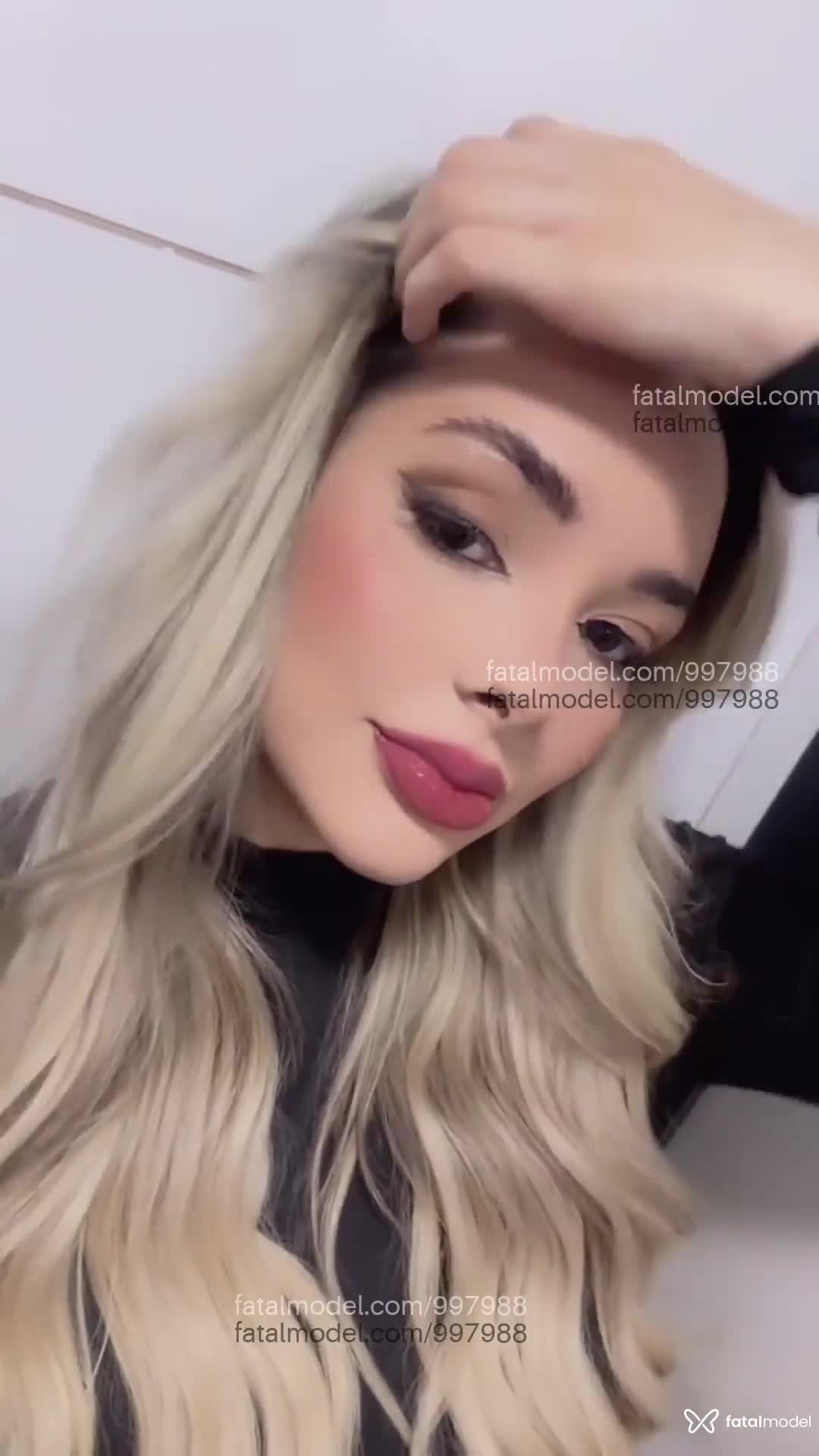 Acompanhante mulher loira (o) de olhos castanhos em Campinas - Alice Alencar