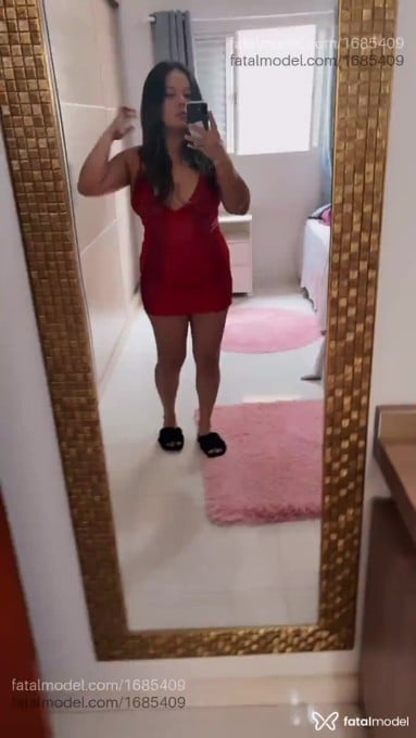 Acompanhante mulher loira (o) de olhos pretos em Leme - Pérola
