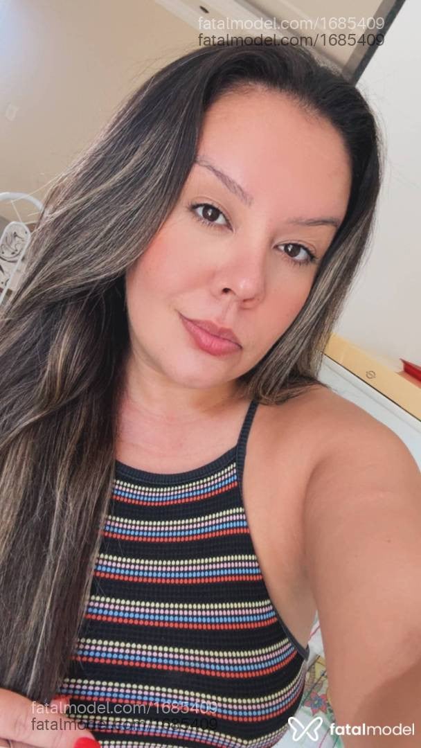 Acompanhante mulher loira (o) de olhos pretos em Leme - Pérola