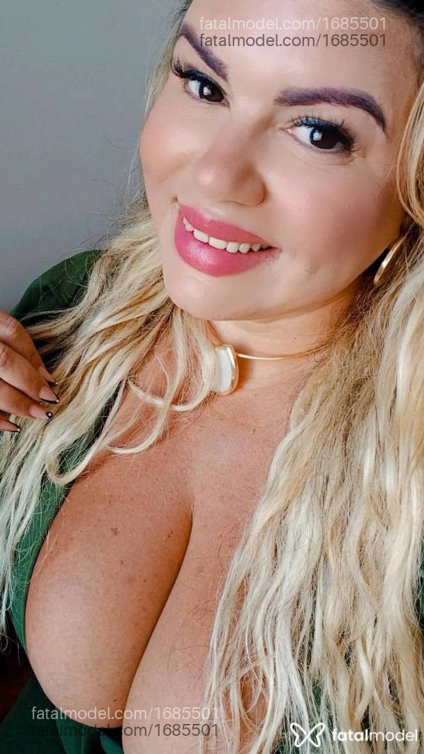 Acompanhante mulher loira (o) de olhos castanhos em Barra Mansa Acompanhante mulher loira (o) de olhos castanhos em Barra Mansa - Barbara Ferrari