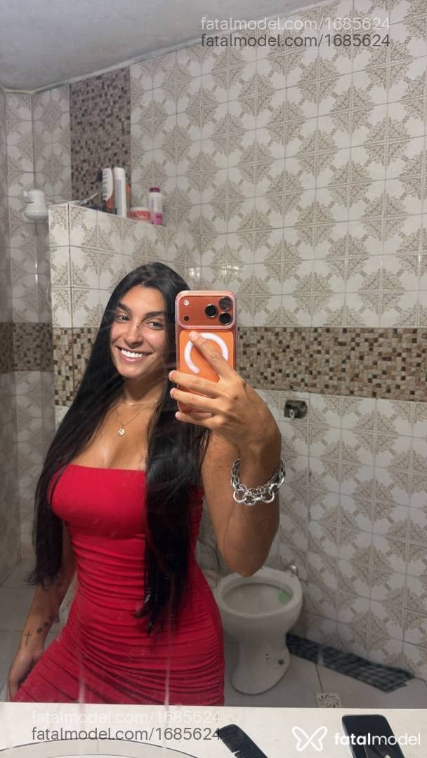 Acompanhante mulher morena (o) de olhos pretos - Bianca
