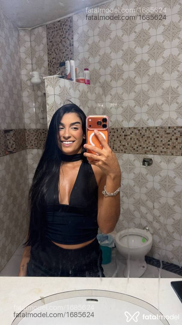 Acompanhante mulher morena (o) de olhos pretos - Bianca