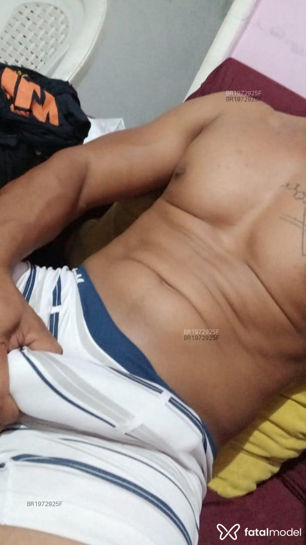 Acompanhante homem morena (o) de olhos castanhos em Petrolina Acompanhante homem morena (o) de olhos castanhos em Petrolina - Marcus Strela