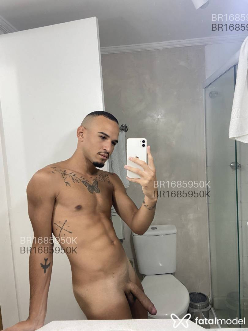 Acompanhante homem morena (o) de olhos castanhos em Santo André - Henrique Santana