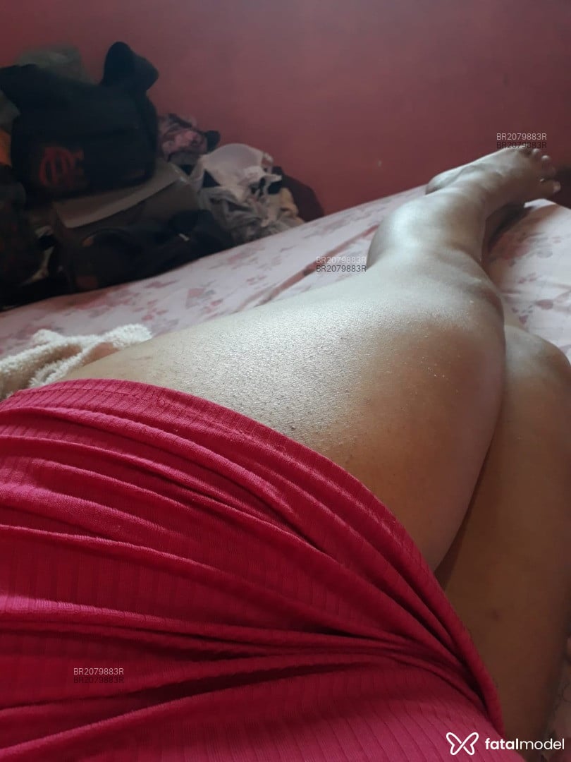 Acompanhante mulher trans morena (o) de olhos castanhos em Mineiros - Gaby Santos