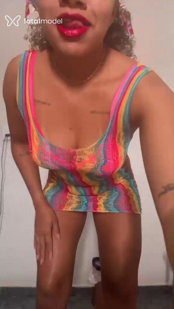 Acompanhante mulher com cabelo castanho de olhos castanhos em Registro Acompanhante mulher com cabelo castanho de olhos castanhos em Registro - Manu marques